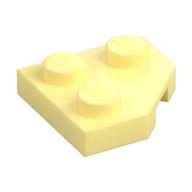 Wedge Plate 2 x 2 Cut Corner (Bright Light Yellow)