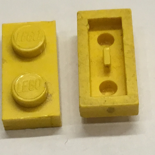 Plate 1 x 2 [Old Style Bottom] (Yellow)