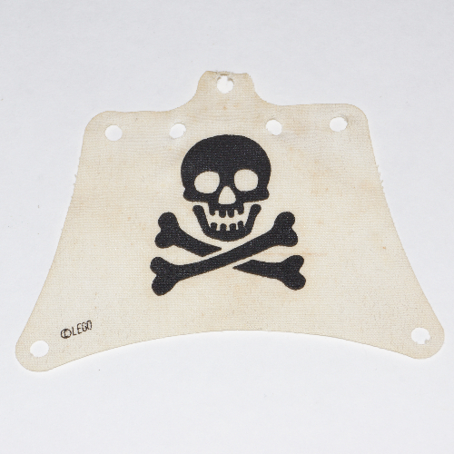 Sail, 12 x 10 with 7 Holes, Skull and Crossbones Print (White)