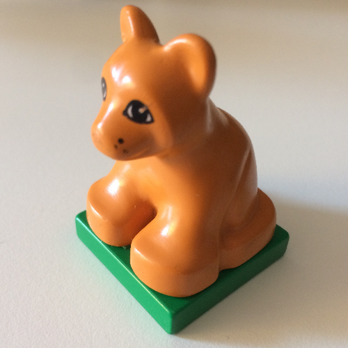 Duplo Animal Lion Cub on Base (Medium Orange)