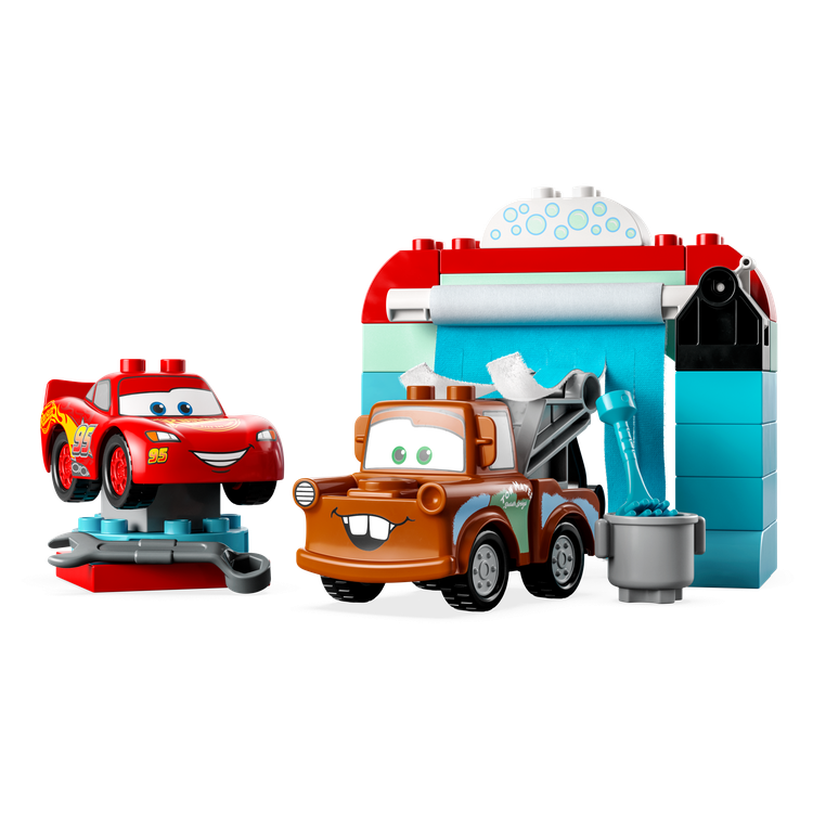 Lightning McQueen & Mater's Car Wash Fun