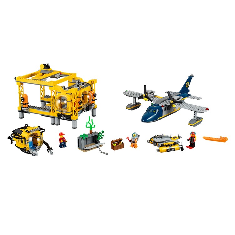 Deep Sea Operation Base