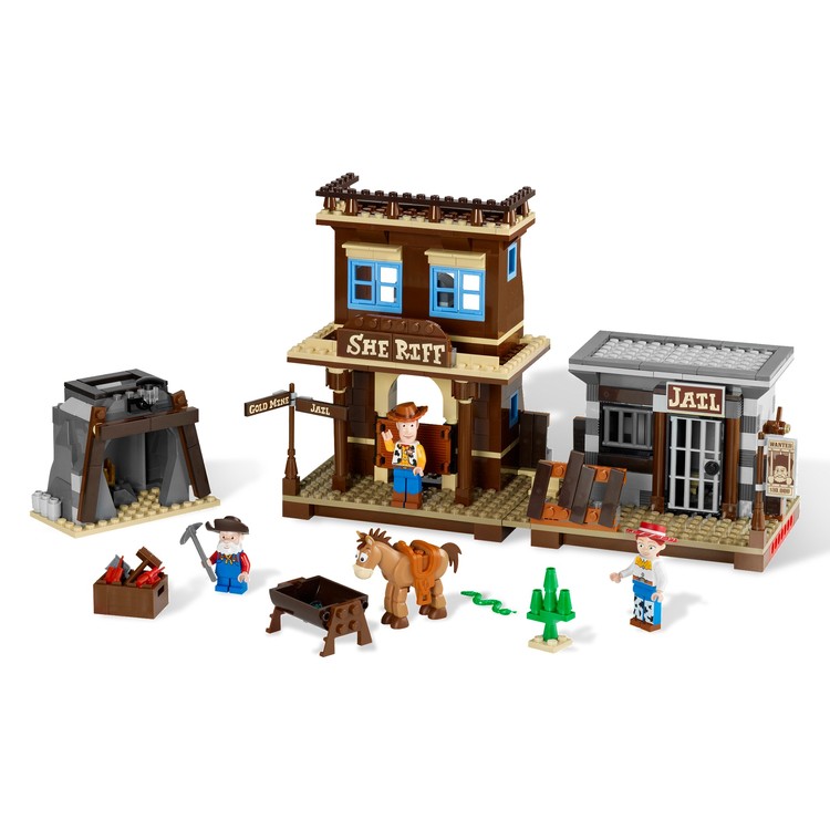 Woody's Roundup!