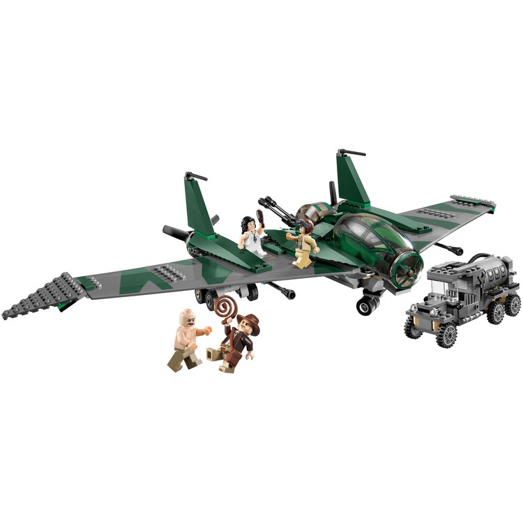 Fight on the Flying Wing