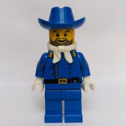 Cavalry Lieutenant - Hat, White Bandana