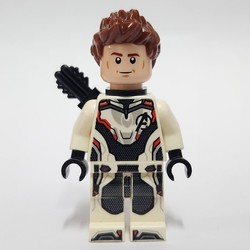 Hawkeye, White Advanced Tech (Quantum) Suit and Quiver