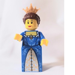 Queen, Blue Dress, Crown