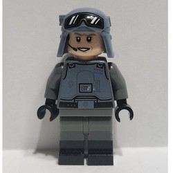 General Maximillian Veers, Sand Blue Helmet with Visor, Black Boots